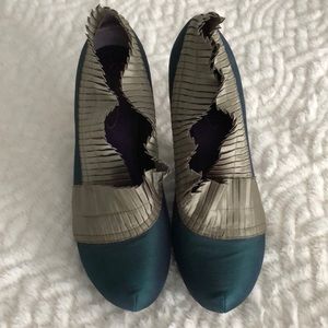 Poetic License Heels